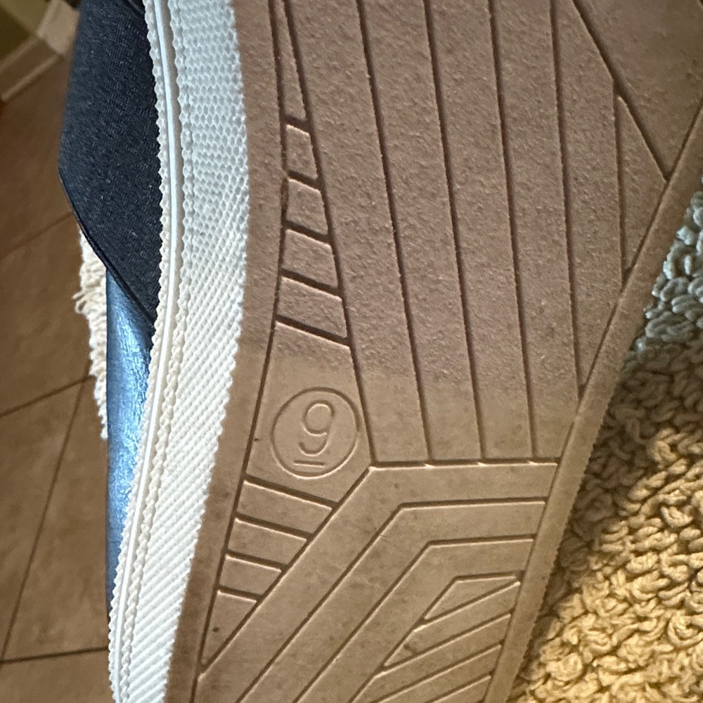 ELIZA Black Slip-On Platform Sneakers - Picture 9 of 12